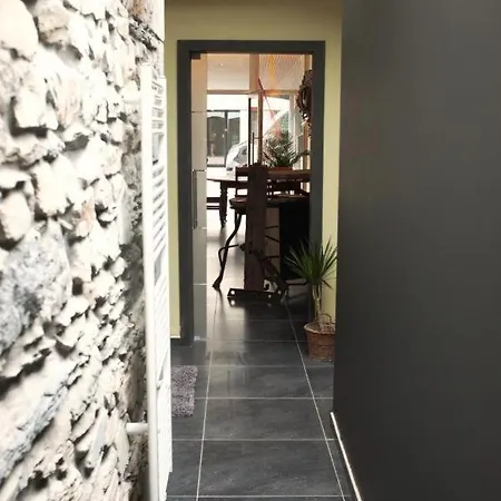 아파트 Berthe Artists House *